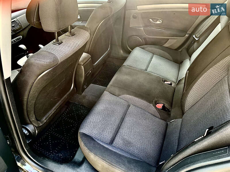 Универсал Renault Laguna 2008 в Звенигородке