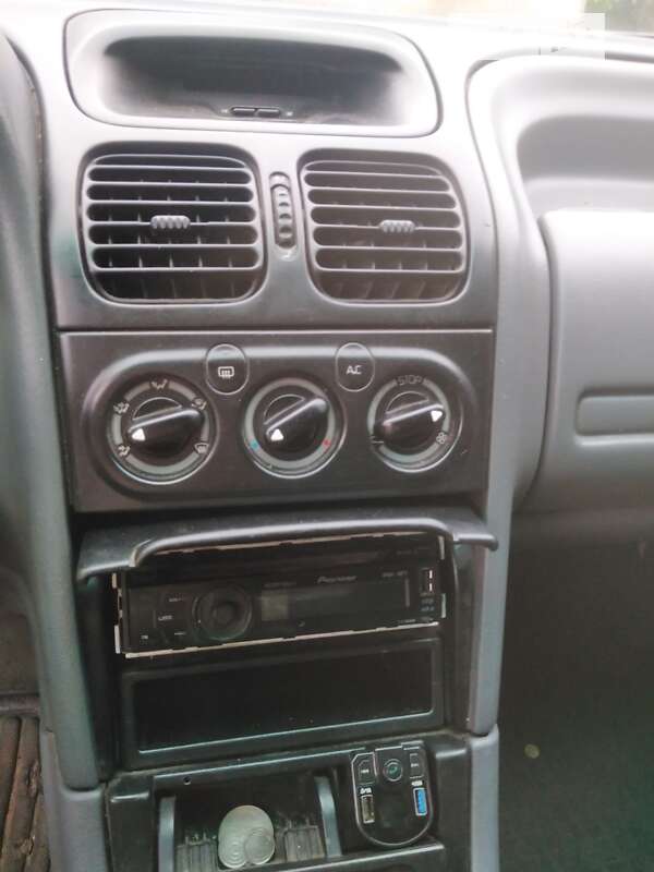 Лифтбек Renault Laguna 1996 в Ивано-Франковске фото 6 Лифтбек Renault Laguna 1996 в Ивано-Франковске