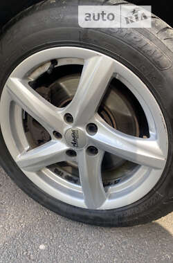 Лифтбек Renault Laguna 2001 в 