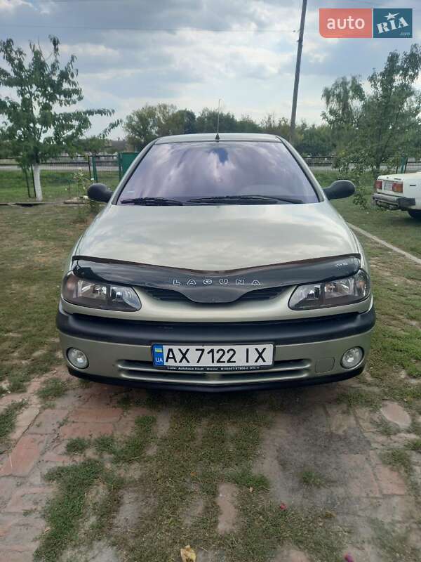 Лифтбек Renault Laguna 1999 в Днепре