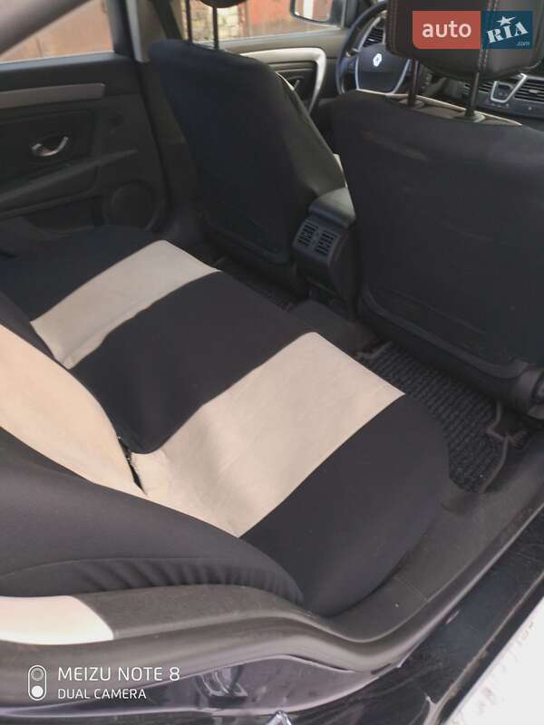 Ліфтбек Renault Laguna 2013 в Києві