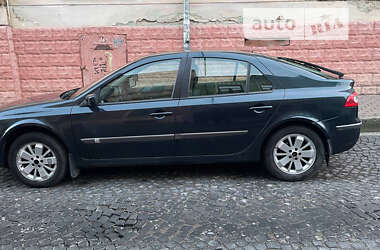 Лифтбек Renault Laguna 2005 в Черновцах