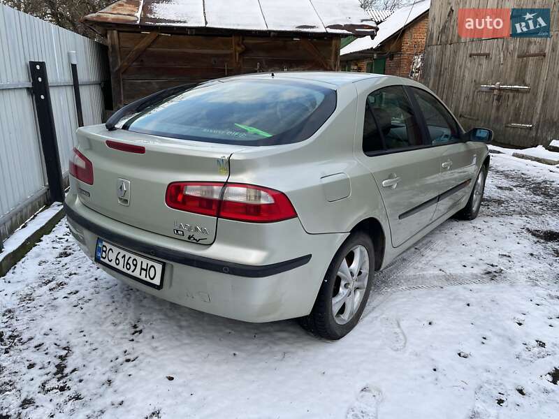 Лифтбек Renault Laguna 2002 в Шептицькому