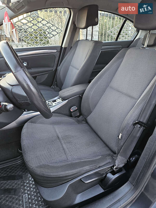 Лифтбек Renault Laguna 2009 в Виноградове