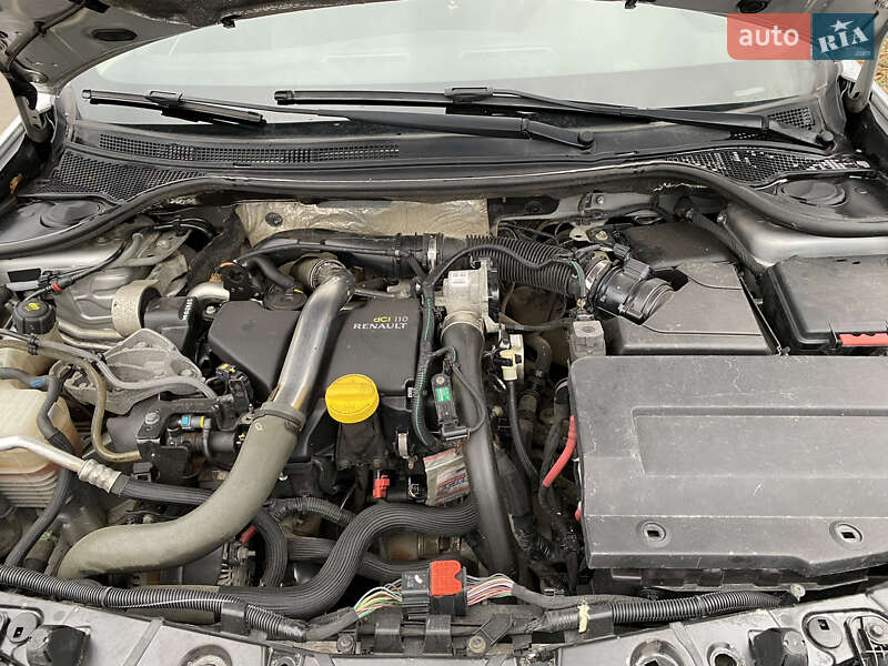 Лифтбек Renault Laguna 2013 в Болехове