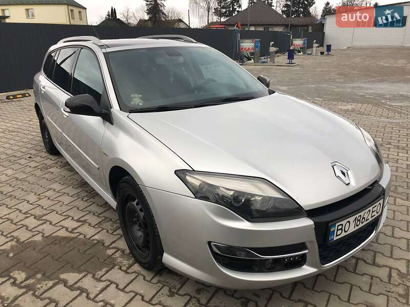 Универсал Renault Laguna 2012 в Лановцах