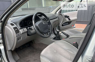 Лифтбек Renault Laguna 2004 в Дрогобыче