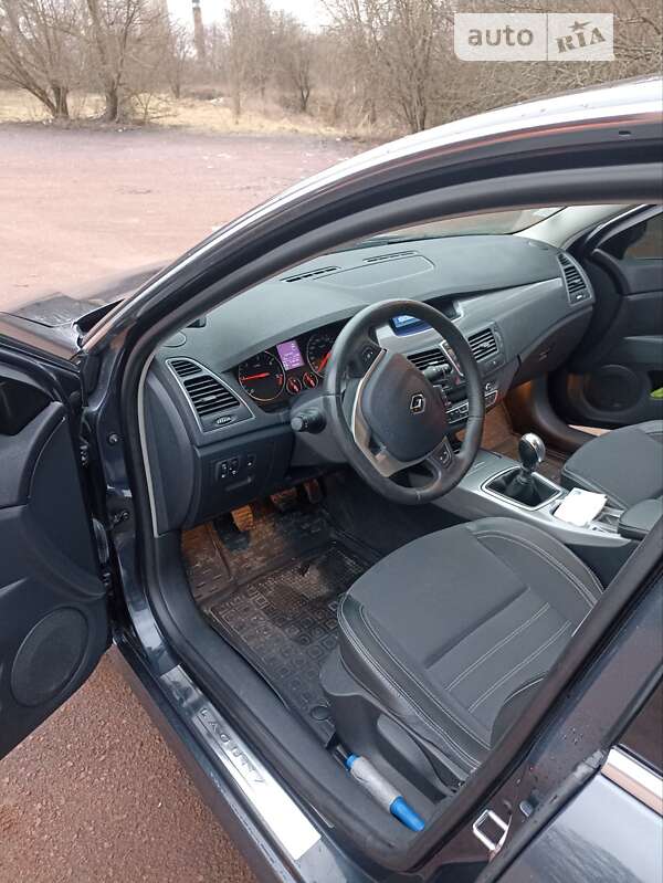 Лифтбек Renault Laguna 2011 в Овруче