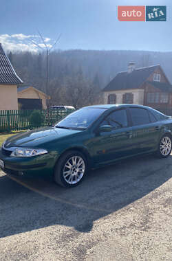 Ліфтбек Renault Laguna 2002 в Івано-Франківську