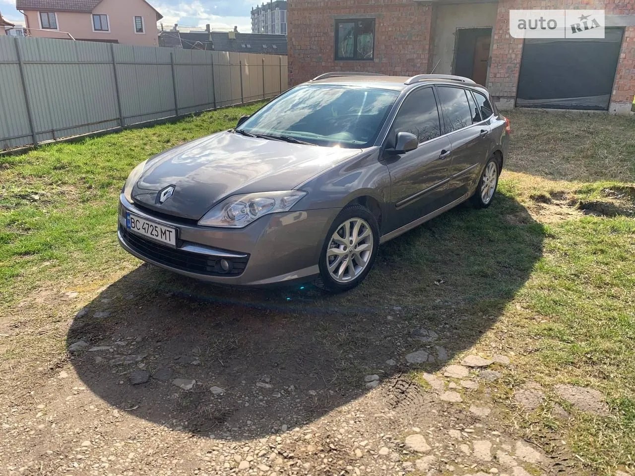 2010 Renault Laguna - мініатюра 23
