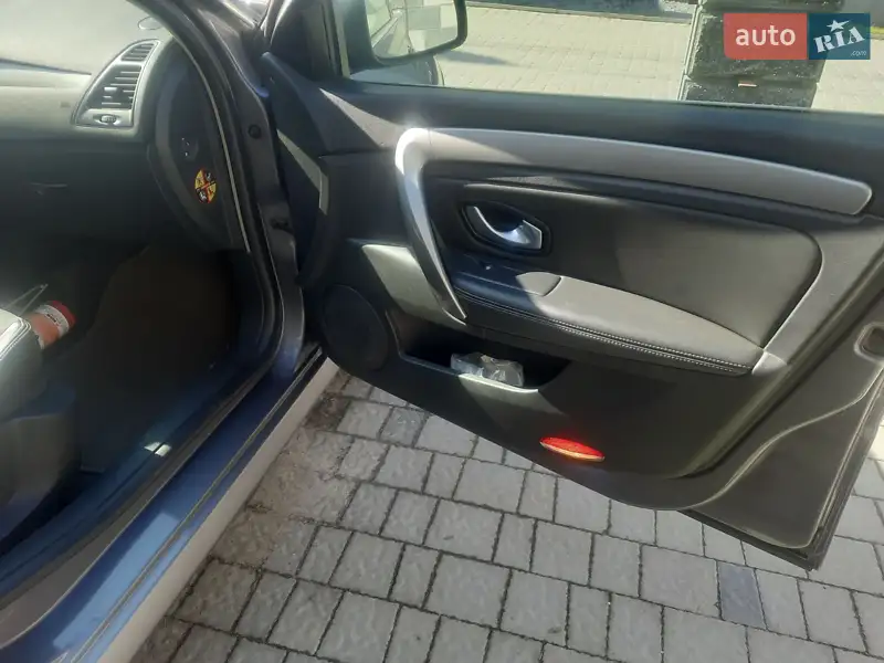 Renault Laguna 2011 VIN VF1KT1RG646367642 фото оголошення 46 з 85