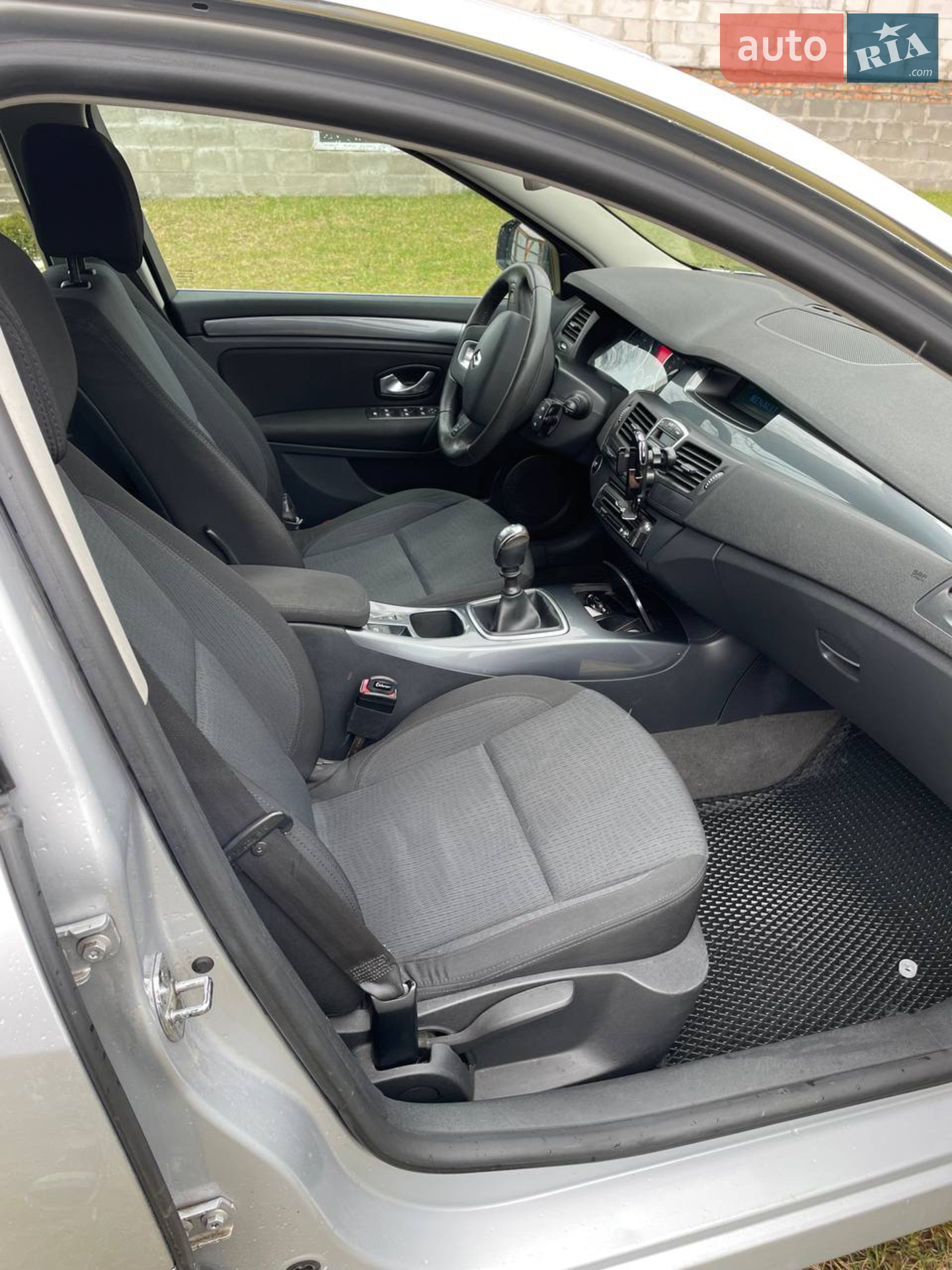 2010 Renault Laguna - мініатюра 23