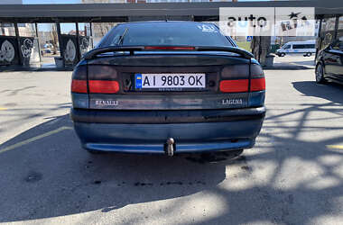 Лифтбек Renault Laguna 1995 в Киеве