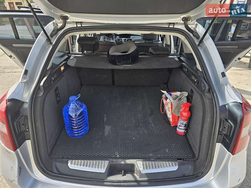 Універсал Renault Laguna 2011 в Рені