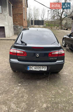 Лифтбек Renault Laguna 2001 в Львове