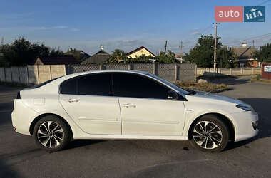 Лифтбек Renault Laguna 2015 в Виннице