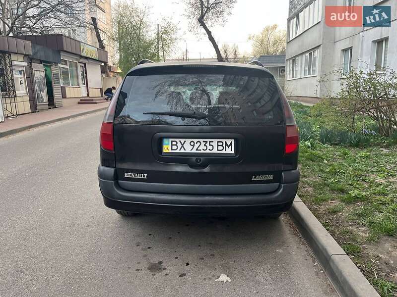 Универсал Renault Laguna 1997 в Волочиске