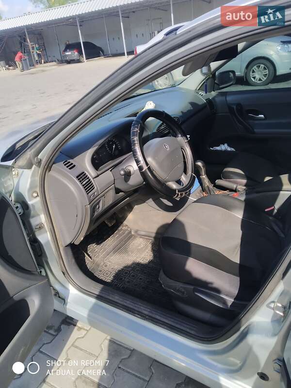 Лифтбек Renault Laguna 2001 в Староконстантинове фото 26 Лифтбек Renault Laguna 2001 в Староконстантинове