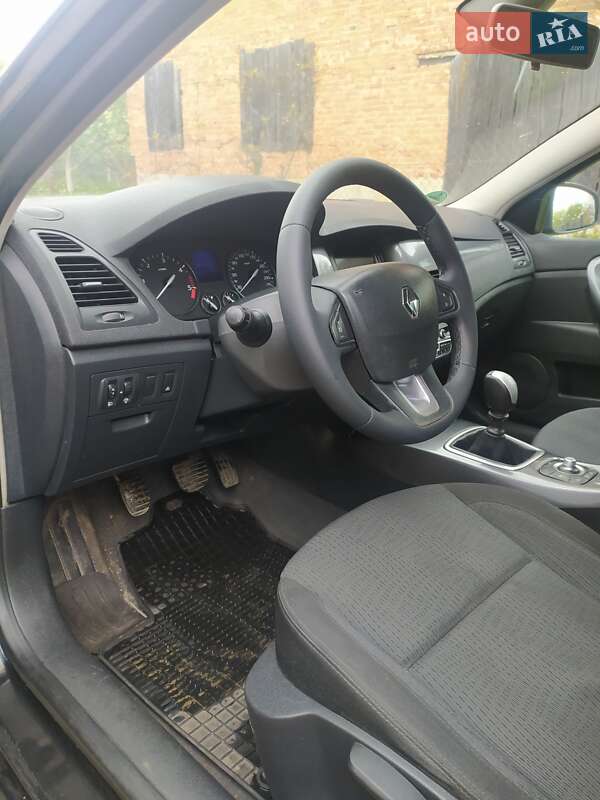 Универсал Renault Laguna 2009 в Калуше
