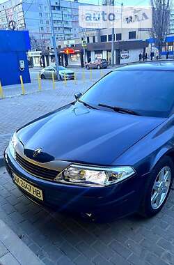 Ліфтбек Renault Laguna 2002 в Харкові