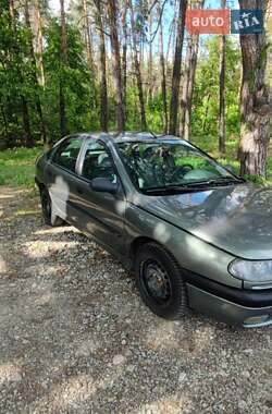 Лифтбек Renault Laguna 1997 в Броварах