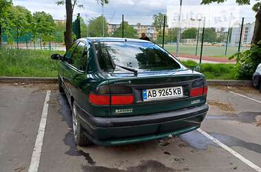 Лифтбек Renault Laguna 1995 в Виннице