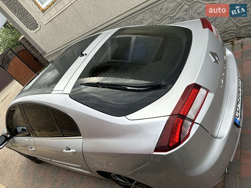 Ліфтбек Renault Laguna 2014 в Прилуках