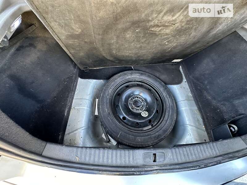 Ліфтбек Renault Laguna 2002 в Шумську фото 21 Ліфтбек Renault Laguna 2002 в Шумську