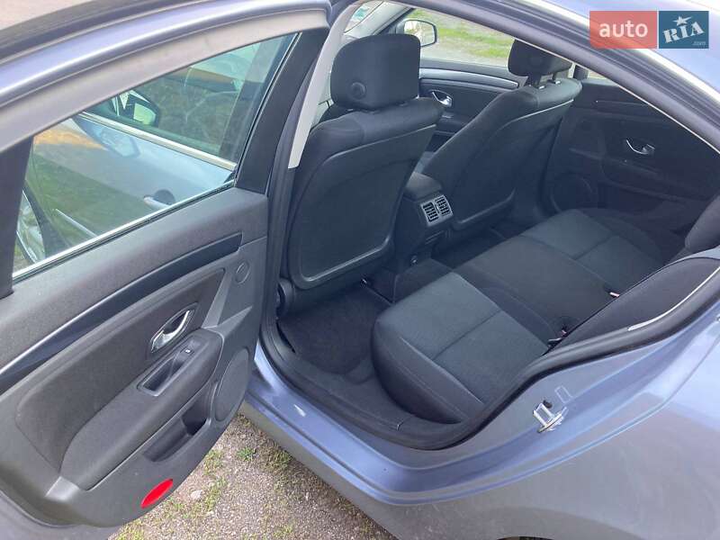 Лифтбек Renault Laguna 2010 в Виннице фото 15 Лифтбек Renault Laguna 2010 в Виннице