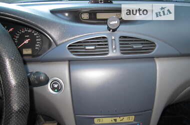 Ліфтбек Renault Laguna 2003 в Миколаєві