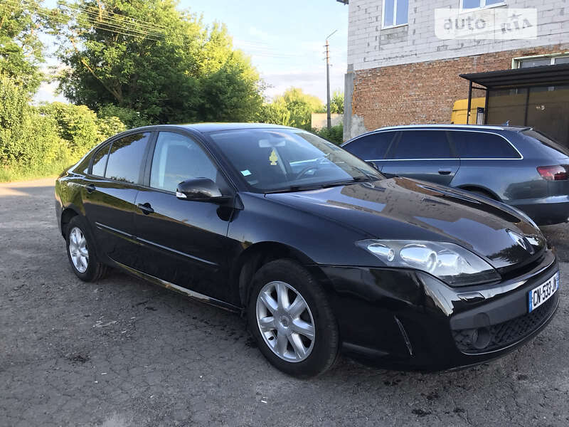 Лифтбек Renault Laguna 2009 в Дубно