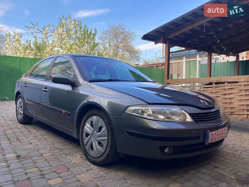 Лифтбек Renault Laguna 2004 в Полтаве