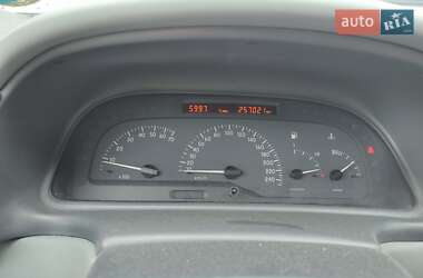 Ліфтбек Renault Laguna 2000 в 
