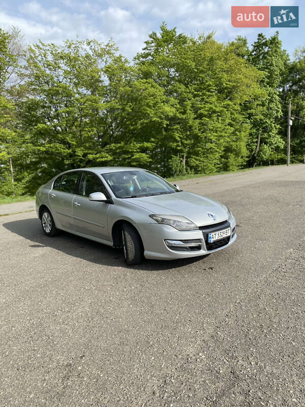 Лифтбек Renault Laguna 2013 в Болехове
