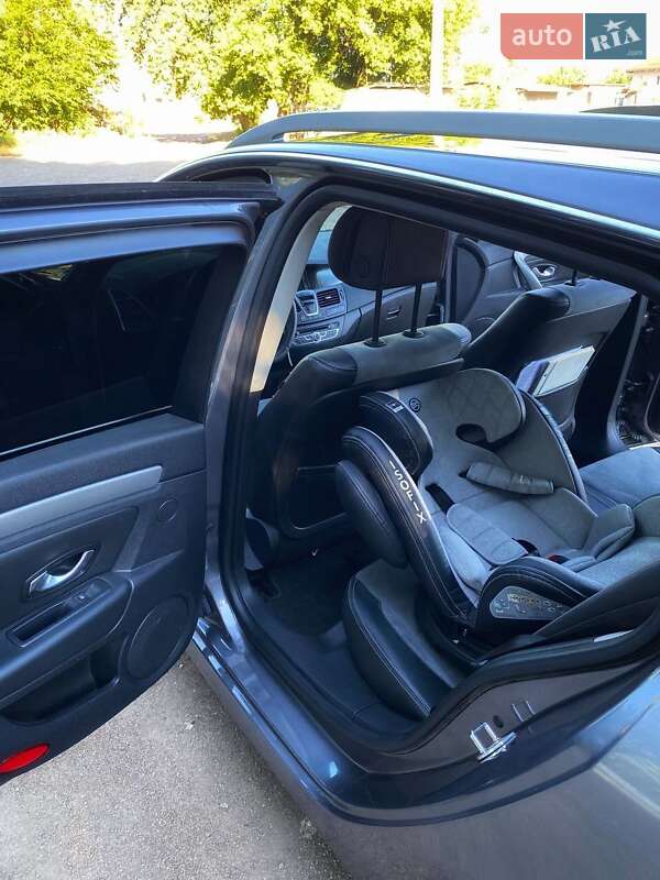 Универсал Renault Laguna 2011 в Малой Виске
