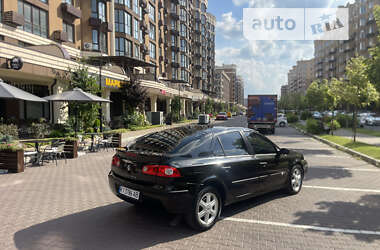 Лифтбек Renault Laguna 2008 в Киеве