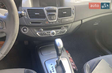 Универсал Renault Laguna 2011 в 