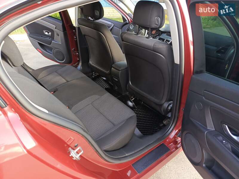 Лифтбек Renault Laguna 2007 в Врадиевке