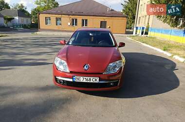 Лифтбек Renault Laguna 2007 в 