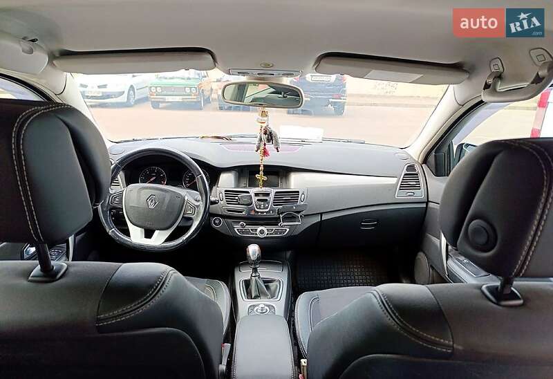 Ліфтбек Renault Laguna 2011 в Києві