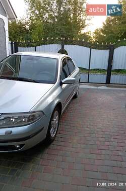 Лифтбек Renault Laguna 2003 в 