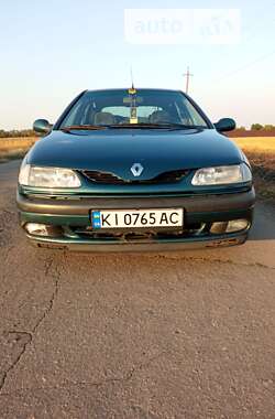 Ліфтбек Renault Laguna 1998 в Запоріжжі