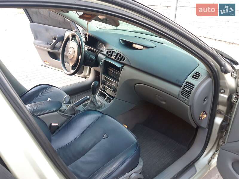 Ліфтбек Renault Laguna 2004 в Рівному фото 18 Ліфтбек Renault Laguna 2004 в Рівному