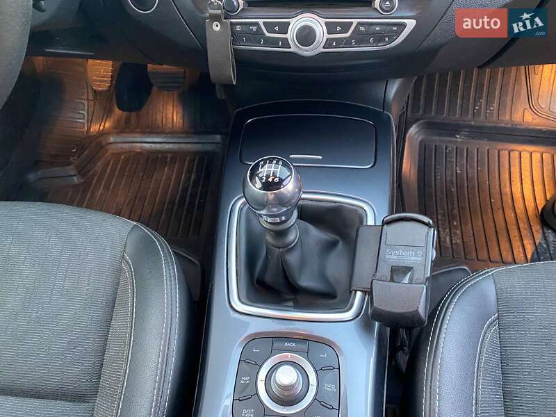 Универсал Renault Laguna 2010 в Сквире