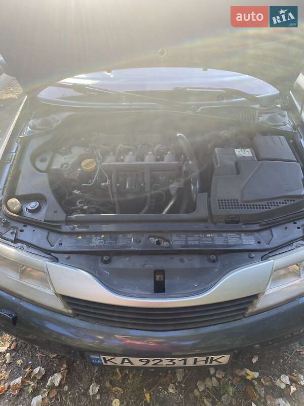 Лифтбек Renault Laguna 2005 в Киеве