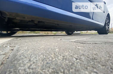 Универсал Renault Laguna 2011 в 