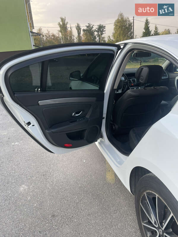 Лифтбек Renault Laguna 2013 в Виннице