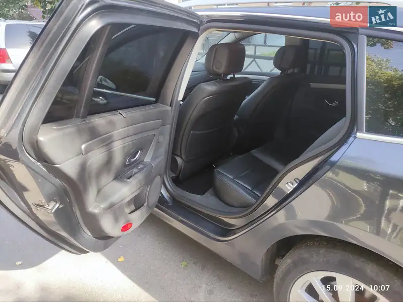 Renault Laguna 2010 VIN VF1KT1R0643496699 фото оголошення 8 з 53