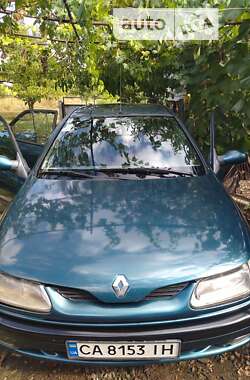 Універсал Renault Laguna 1996 в Черкасах