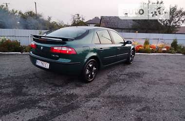 Лифтбек Renault Laguna 2003 в Чуднове